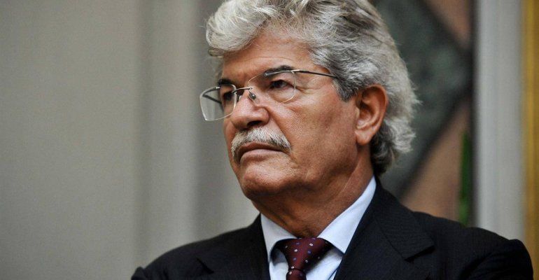 Gionata Razzi, hai capito come je l’ammolla su CHI il figlio di Antonio Razzi