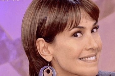 Barbara D’Urso commenta il nuovo Pomeriggio 5 di Myrta Merlino: “Per lei un grande studio, il pubblico e mezz’ora in più”