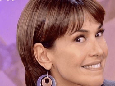 Barbara D’Urso commenta il nuovo Pomeriggio 5 di Myrta Merlino: “Per lei un grande studio, il pubblico e mezz’ora in più”