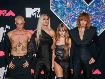 VMA 2023: trionfo storico per Taylor Swift e vincono anche i Maneskin (con live di Honey) – VIDEO