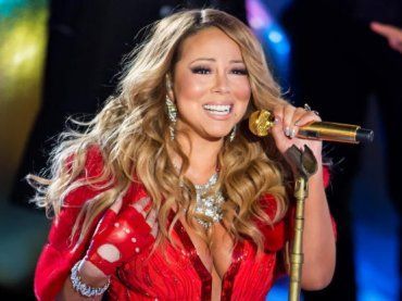 Impennata di ascolti per All I Want For Christmas Is You e Mariah Carey tuona: “NON ANCORA!”