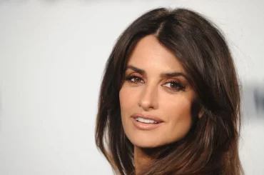 Penelope Cruz sarà la protagonista del nuovo adattamento di I giorni dell’abbandono di Elena Ferrante