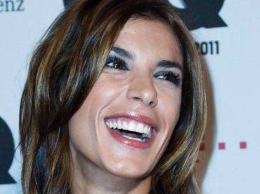 Elisabetta Canalis come non l’avete mai vista: bella e sensuale, conquista i social