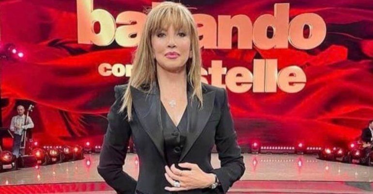 Milly Carlucci smentisce le voci: Corona non sarà ospite a Ballando con le Stelle