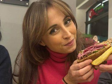 Benedetta Parodi pazza per il pastrami, soddisfatta pubblica tutto su Instagram