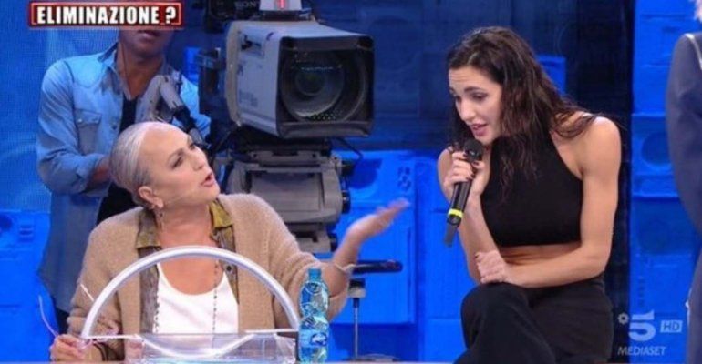 Amici 23, continua la faida tra Celentano e D’Amario: interviene Lorella Cuccarini