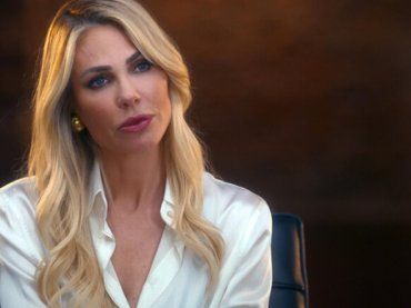 Ilary Blasi, il profilo della conduttrice: vita privata, carriera e tanto altro