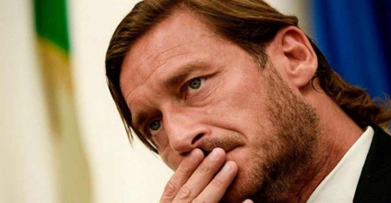 Francesco Totti sorprendente. Il Pupone torna a parlare di Ilary Blasi: “Vorrei solo che…”