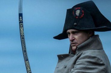 Napoleon, cosa guardare prima di andare al cinema? I film storici più belli di sempre