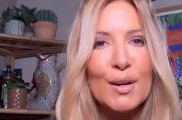 Selvaggia commenta “Unica” di Ilary Blasi, il documentario basato sul “nulla”