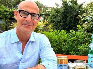 Stanley Tucci e la rivelazione inaspettata: ” amo più lui che i miei figli”