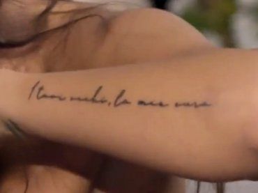 Greta, Mirko ed il mistero del tatuaggio scomparso | Social in rivolta: “Ben ti sta”