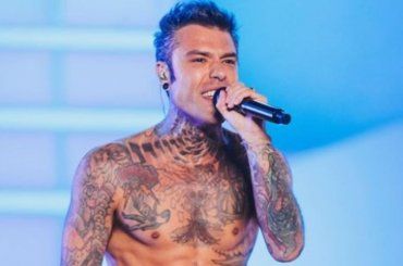 Fedez, il rapper torna in Rai grazie a Domenica In: “Ho pensato di farla finita”