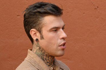 Figuraccia per Fedez, crede che sia tornata Chiara ed invece: che sorpresa