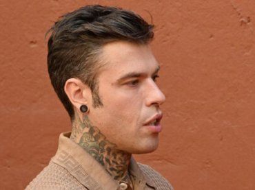 Figuraccia per Fedez, crede che sia tornata Chiara ed invece: che sorpresa