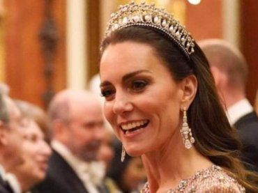 Kate Middleton, nota cantante rifiuta un tè a palazzo: “Avevo un impegno”