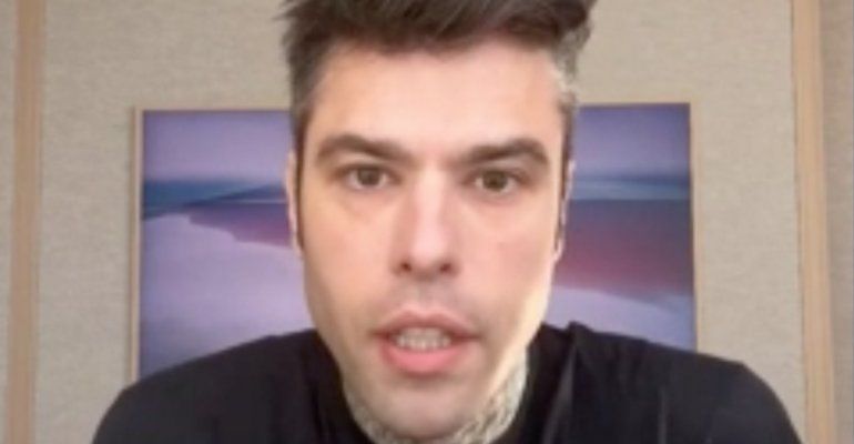 Fedez difende Chiara e risponde a Giorgia Meloni: “Noi diffidiamo dei politici”