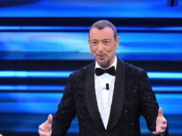 Sanremo 2024, i possibili duetti fanno già discutere, c’è chi apprezza e chi invece..