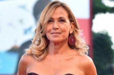 Per Barbara D’Urso novità in arrivo: “Dietro ogni nuvola c’è sempre il sole”