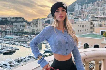 Chiara Nasti ritorna sull’argomento ‘fisico e gravidanza’: “Il problema è vostro che vi trascurate e vi sfasciate”