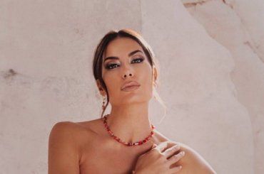 Elisabetta Gregoraci, il regalo di Giulio Frattini e la risposta della conduttrice