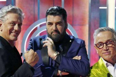 Masterchef 13, buon compleanno al cooking show, compie 300 puntate!