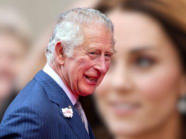 Royal Family, re Carlo non era tenuto a farlo, per Kate ha fatto un’eccezione: sudditi sorpresi