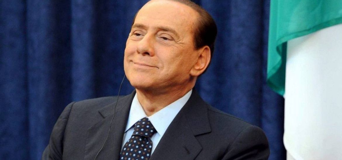 Silvio Berlusconi contatto con Giucas casella