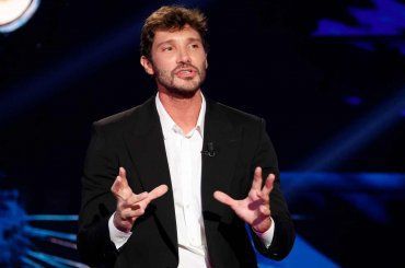 C’è Posta Per Te: Stefano De Martino lascia lo studio senza parole