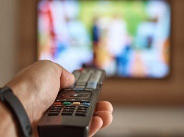 Stasera cosa c’è in tv? Guida ai programmi