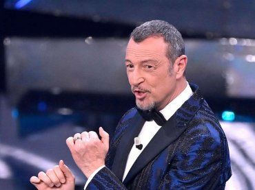 Sanremo, il momento più imbarazzante della seconda serata: “nessuno dimenticherà mai tutto ciò” – VIDEO