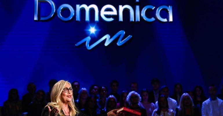 Mara Venier in collegamento con Sanremo, cosa vedremo nella ventunesima puntata di Domenica In