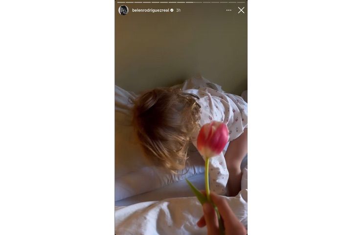 Storia Instagram Belen Rodriguez san Valentino 