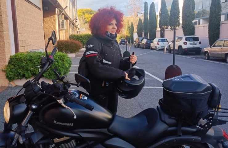 Manuela motocicletta