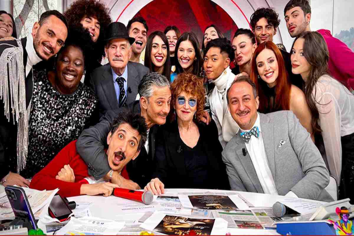 Il cast di Viva Rai 2.