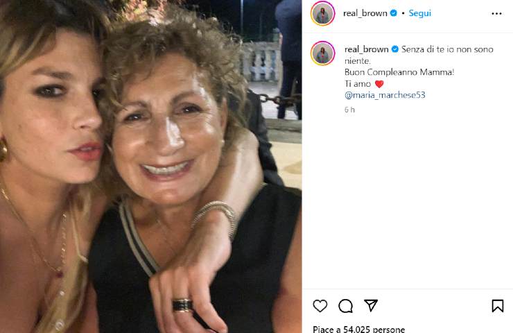 Emma Marrone e sua mamma nella dedica speciale su IG