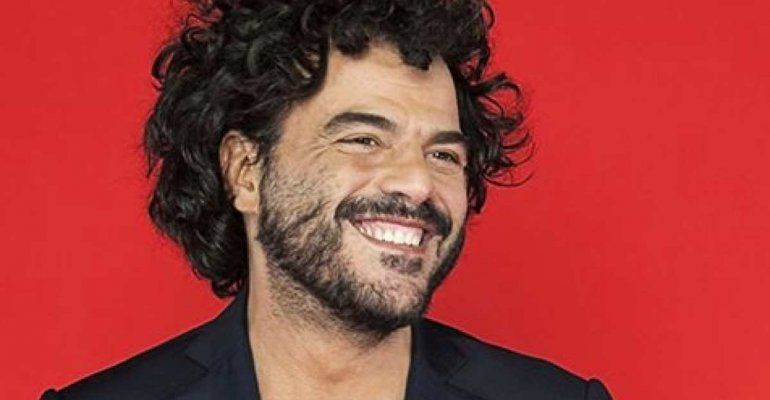 Francesco Renga in questa FOTO aveva 20 anni, è quasi irriconoscibile