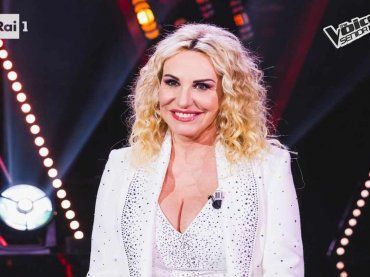 The Voice Senior interrotto da Antonella Clerici. Cos’è successo in studio