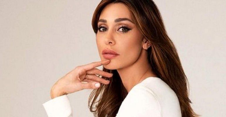 Belen Rodriguez ritrova il sorriso grazie all’amore più bello..