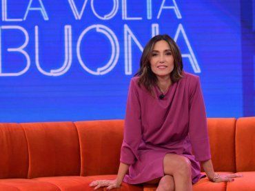 Caterina Balivo ha una “nemica”: a lei arriva il commento inatteso. Nessuno poteva immaginarlo…