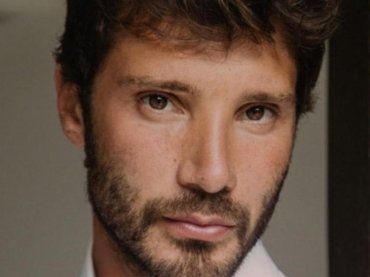 Stefano De Martino, finalmente lo sappiamo: cosa gli piace fare quando è da solo