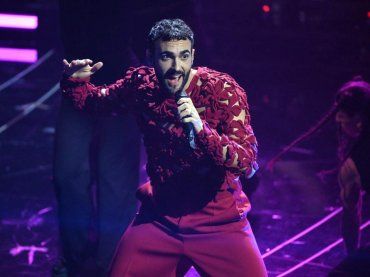 Un inedito Marco Mengoni stupisce i fan di Instagram