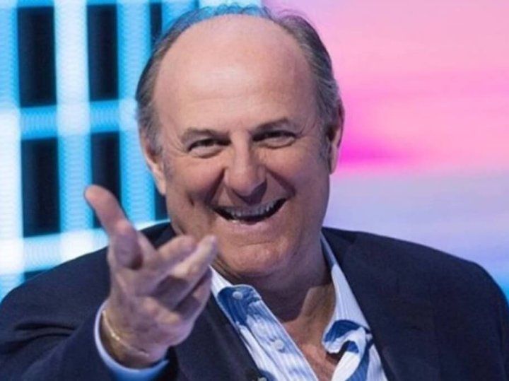 Gerry Scotti mai visto così: il conduttore gela la collega. Le sue parole