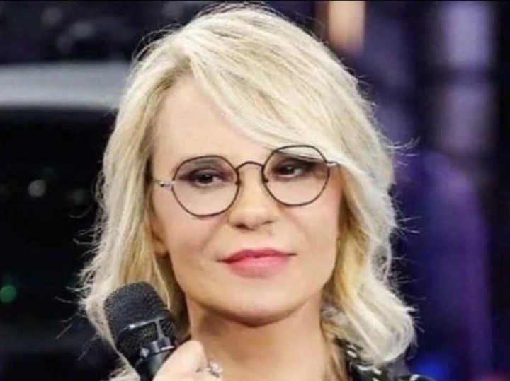 Maria De Filippi, l’autrice svela com’è lavorare con lei: “La chiamavo belva”