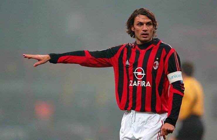 Paolo Maldini da giocatore.