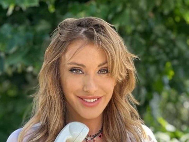 Sabrina Salerno bellezza al sole, la FOTO in bikini fa impazzire i social