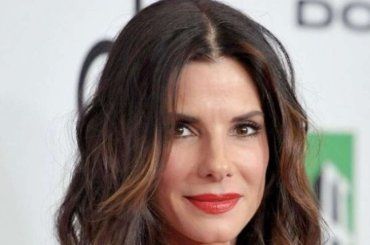 Sandra Bullock, l’attrice protagonista di un amore travagliato e romantico