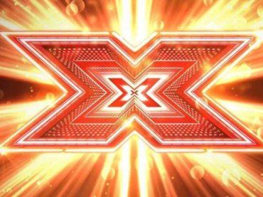 Palinsesti tv, X Factor rimane a Sky: novità senza precedenti per la finale