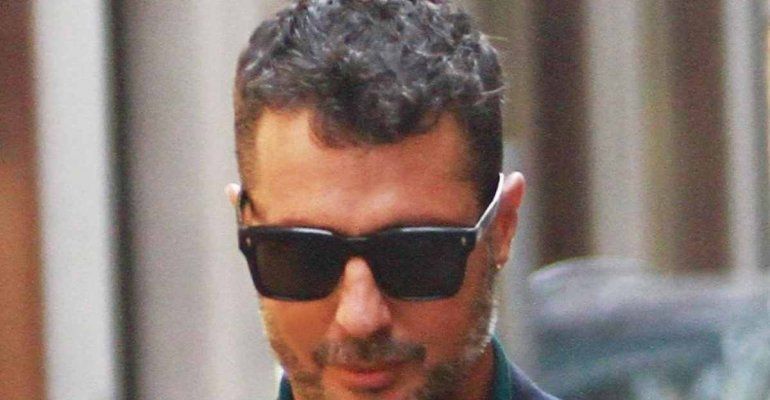 Fabrizio Corona ripercorre i suoi anni bui: “Durante i colloqui Carlos…” – VIDEO