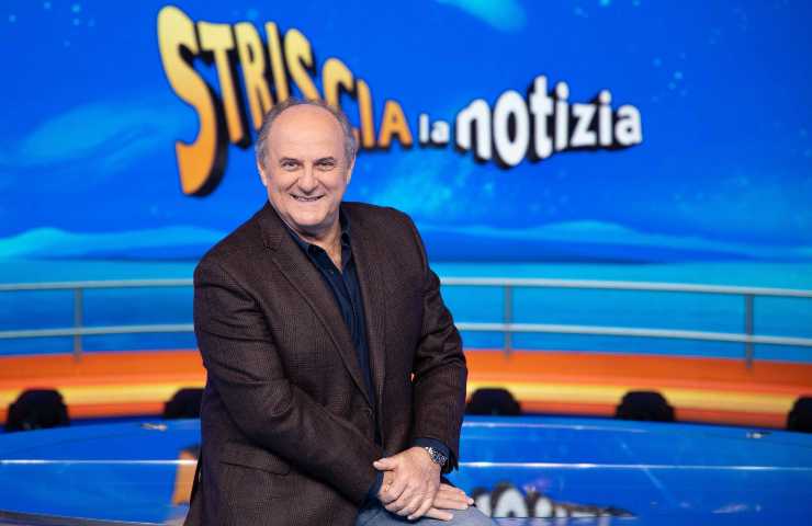 Gerry Scotti a Striscia la notizia